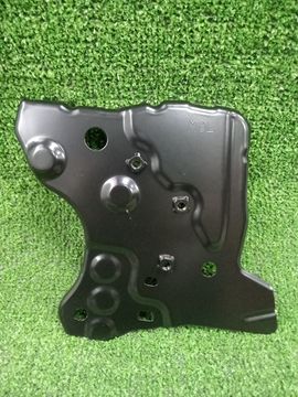 ПЛАНКА РАМКИ РАДИАТОРА 60469-3M0-300ZZ 422Y0000069 НА HONDA VEZEL RV6