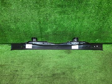 ПЛАНКА РАМКИ РАДИАТОРА НА TOYOTA HILUX GUN125