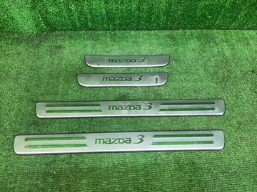 НАКЛАДКА НА ПОРОГ НА MAZDA AXELA BK5P