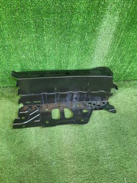 ПЛАНКА РАМКИ РАДИАТОРА НА SUBARU LEVORG VN5