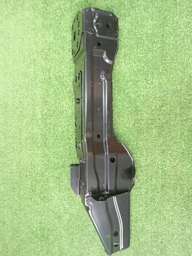 ПЛАНКА РАМКИ РАДИАТОРА НА TOYOTA COROLLA CROSS ZSG10