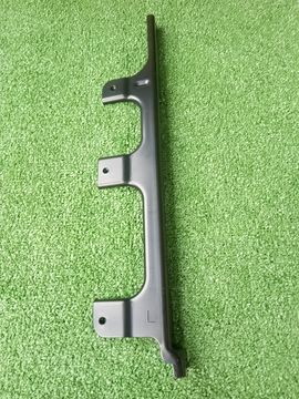 ПЛАНКА РАМКИ РАДИАТОРА НА SUZUKI SWIFT ZC33S K14C