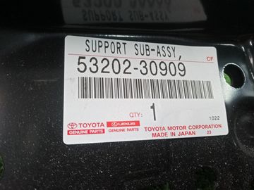 ПЛАНКА РАМКИ РАДИАТОРА НА TOYOTA CROWN AZSH36W