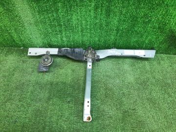 ПЛАНКА РАМКИ РАДИАТОРА НА TOYOTA RUSH J200E