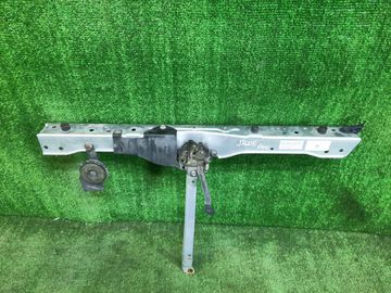 ПЛАНКА РАМКИ РАДИАТОРА НА TOYOTA RUSH J200E