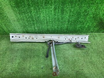 ПЛАНКА РАМКИ РАДИАТОРА НА TOYOTA RUSH J200E