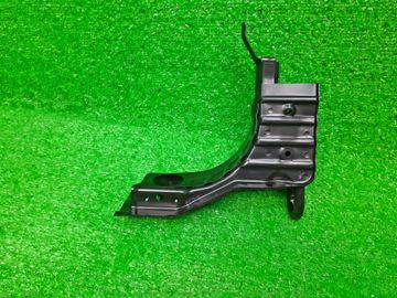 ПЛАНКА РАМКИ РАДИАТОРА НА MITSUBISHI ECLIPSE CROSS GK1W