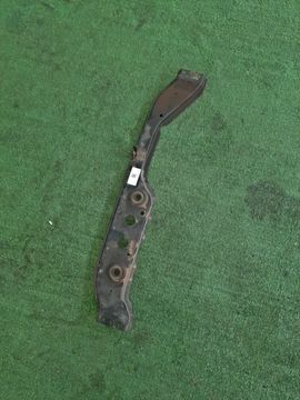 ПЛАНКА РАМКИ РАДИАТОРА НА SUZUKI SPACIA MK32S