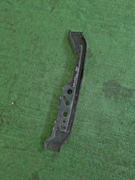 ПЛАНКА РАМКИ РАДИАТОРА НА SUZUKI SPACIA MK32S