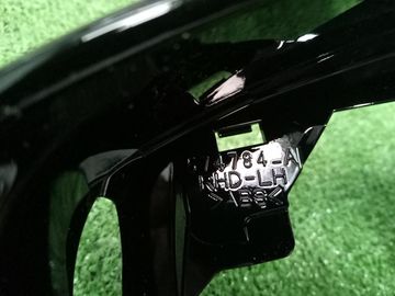 КРЫШКА ЗЕРКАЛА ЗАДНЕГО ВИДА НА LEXUS UX250H MZAH10