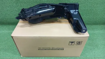 ХОДОВЫЕ ОГНИ НА TOYOTA HARRIER AVU65W
