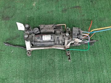 КОМПРЕССОР ПОДВЕСКИ НА PORSCHE CAYENNE 955