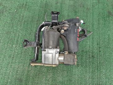 КОМПРЕССОР ПОДВЕСКИ НА TOYOTA CELSIOR UCF31