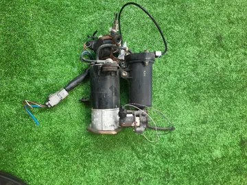 КОМПРЕССОР ПОДВЕСКИ НА TOYOTA CELSIOR UCF21 1UZ-FE