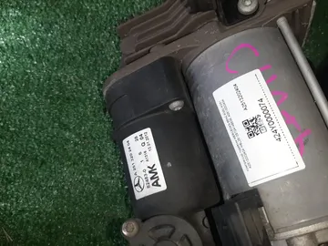 КОМПРЕССОР ПОДВЕСКИ НА MERCEDES-BENZ R350 W251