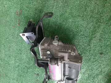 КОМПРЕССОР ПОДВЕСКИ НА MERCEDES-BENZ R350 W251