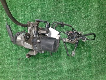 КОМПРЕССОР ПОДВЕСКИ НА TOYOTA CROWN MAJESTA UZS187