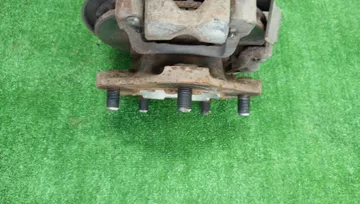 СТУПИЦА НА MITSUBISHI CANTER FG508B 4D35