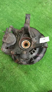 СТУПИЦА НА TOYOTA NOAH AZR60G 1AZ-FSE