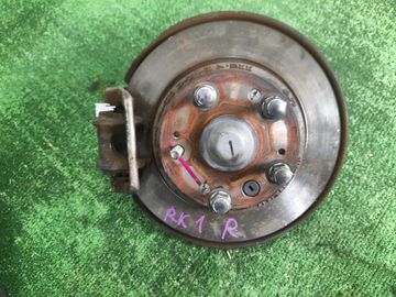 СТУПИЦА НА HONDA STEPWGN RK1 R20A