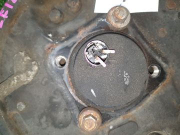 СТУПИЦА НА TOYOTA COROLLA SPACIO ZZE122N 1ZZ-FE