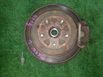СТУПИЦА НА SUZUKI ESCUDO TDA4W J24B