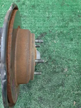 СТУПИЦА НА HONDA STEPWGN RK5 R20A