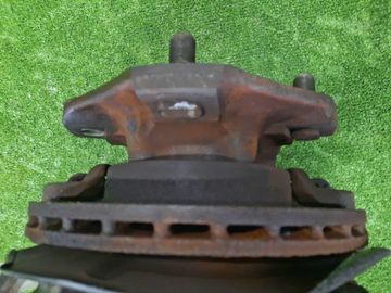 СТУПИЦА НА MITSUBISHI CANTER FE70B 4M42