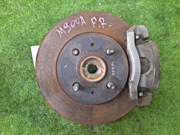 СТУПИЦА НА TOYOTA TANK M900A 1KR-FE