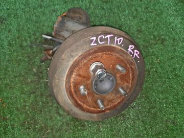 СТУПИЦА НА TOYOTA OPA ZCT10 1ZZ-FE