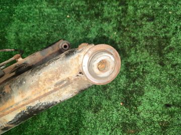 СТУПИЦА НА MITSUBISHI CHARIOT GRANDIS N84W 4G64