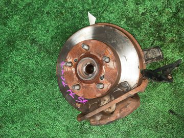 СТУПИЦА НА TOYOTA NOAH CR52V 3C-E