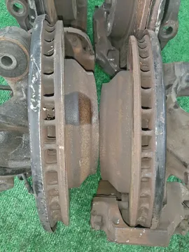 СТУПИЦА НА VOLKSWAGEN TOUAREG 7LA AXQ