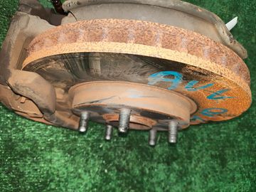 СТУПИЦА НА TOYOTA ISIS ZNM10G 1ZZ-FE