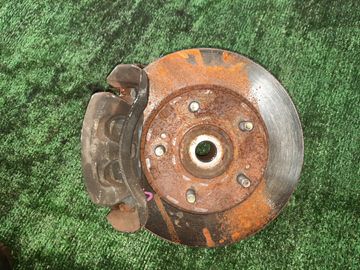 СТУПИЦА НА MITSUBISHI RVR N61W 4G93