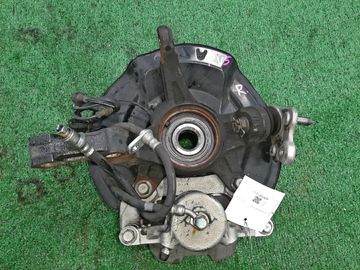 СТУПИЦА НА HONDA VEZEL RV5 LEC