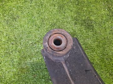 СТУПИЦА НА MITSUBISHI RVR N71W 4G93