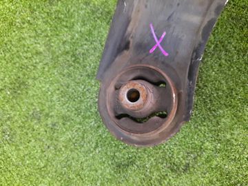 СТУПИЦА НА MITSUBISHI MIRAGE DINGO CQ2A 4G15