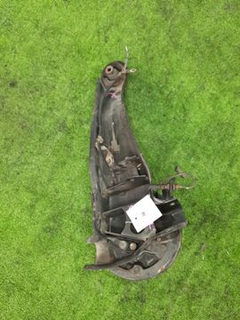 СТУПИЦА НА MITSUBISHI MIRAGE DINGO CQ2A 4G15