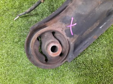 СТУПИЦА НА MITSUBISHI MIRAGE DINGO CQ2A 4G15