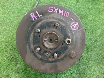 СТУПИЦА НА TOYOTA IPSUM SXM10G 3S-FE