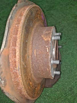 СТУПИЦА НА TOYOTA HILUX SURF RZN180W 3RZ-FE