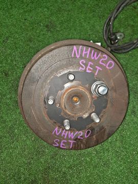 СТУПИЦА НА TOYOTA PRIUS NHW20 1NZ-FXE