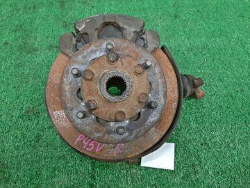 СТУПИЦА НА MITSUBISHI DELICA P45V 4D56