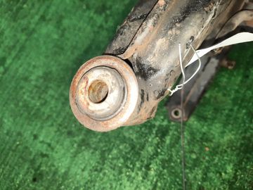 СТУПИЦА НА MITSUBISHI CHARIOT GRANDIS N84W 4G64