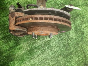 СТУПИЦА НА MITSUBISHI LANCER CEDIA CS5W 4G93