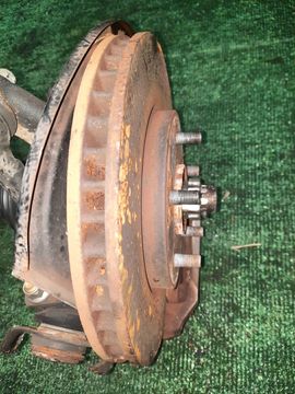 СТУПИЦА НА NISSAN LEAF ZE1 EM57