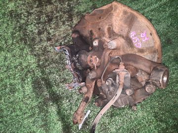 СТУПИЦА НА TOYOTA CROWN GS131 1G-FE