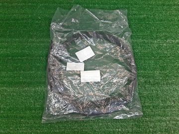 УПЛОТНИТЕЛЬНАЯ РЕЗИНКА НА TOYOTA LAND CRUISER VJA300W