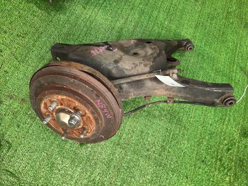 СТУПИЦА НА MITSUBISHI CHARIOT GRANDIS N84W 4G64